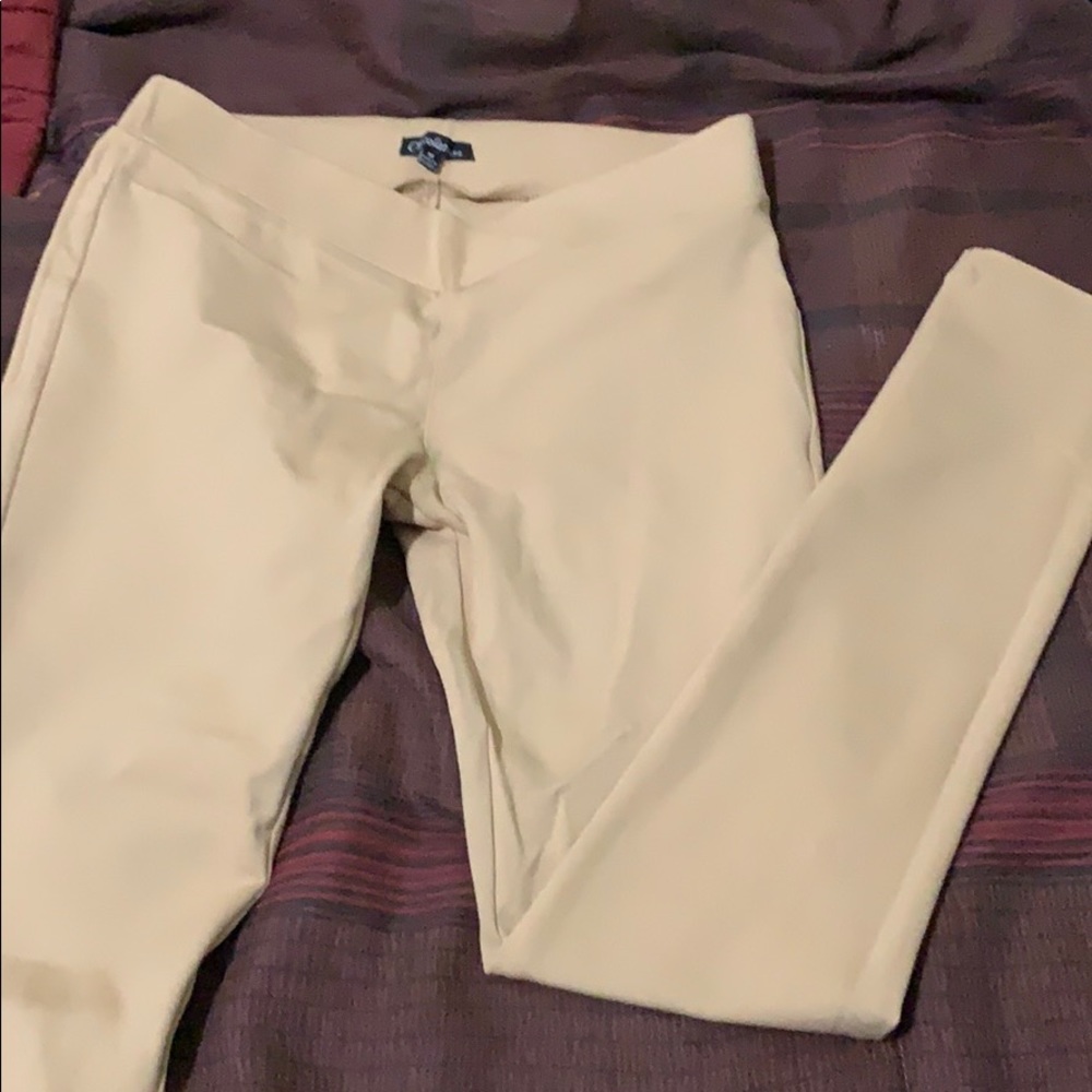 Stretchy pants